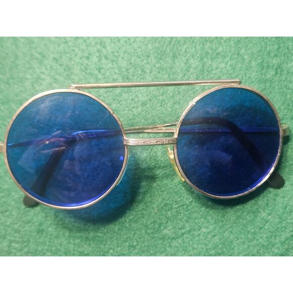 Vintage glasses with blue flip up pair of lenses - Picture 1 of 7